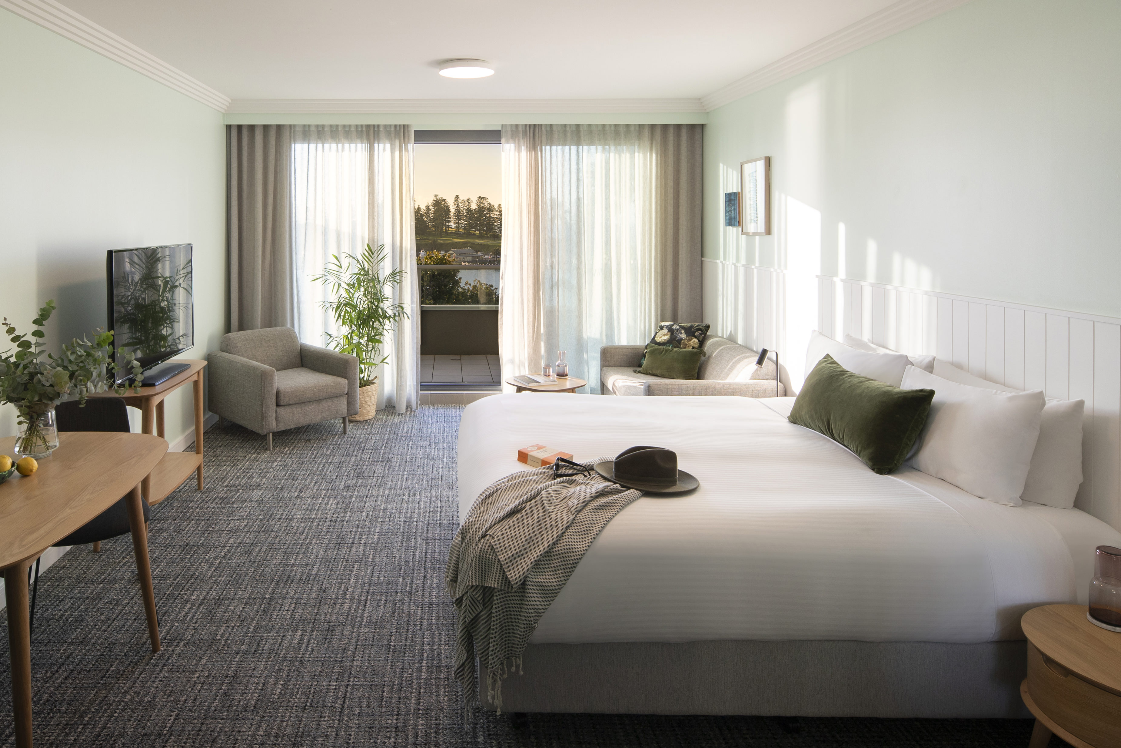 Couples weekend at The Sebel Kiama Harbour